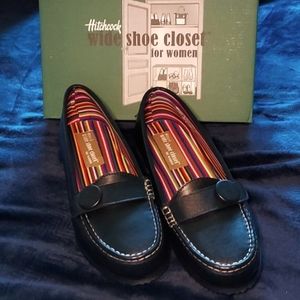 NIB Hitchcock Penny Loafer Moccasin Slip-on, black leather, women's size 11 4E